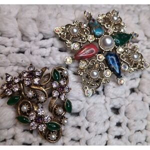 Vtg Lot 2 Signed Brooch Sarah Coventry Galaxy Stones & Florenza Floral Gold Tone
